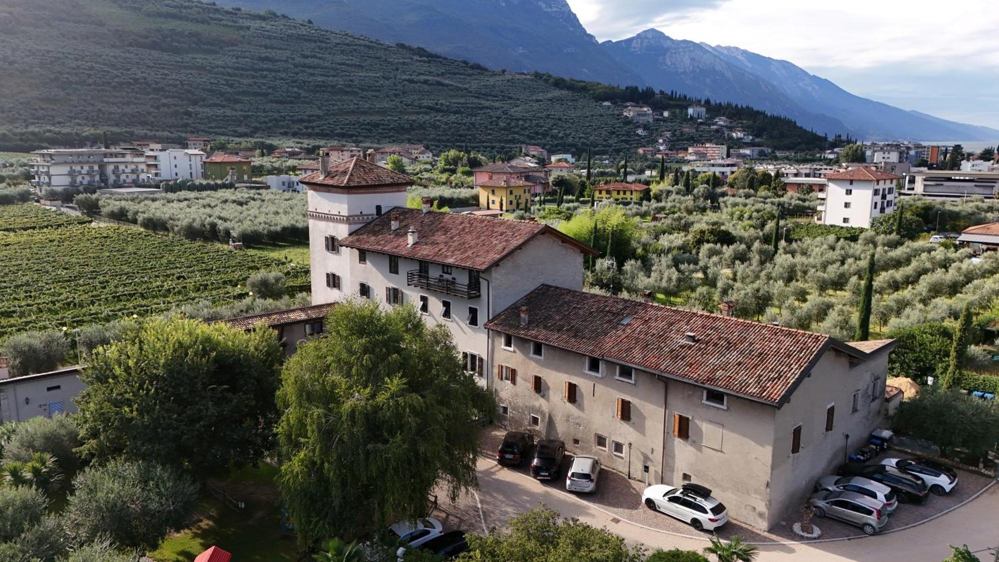 Residence La Colombera Рива-дель-Гарда Екстер'єр фото